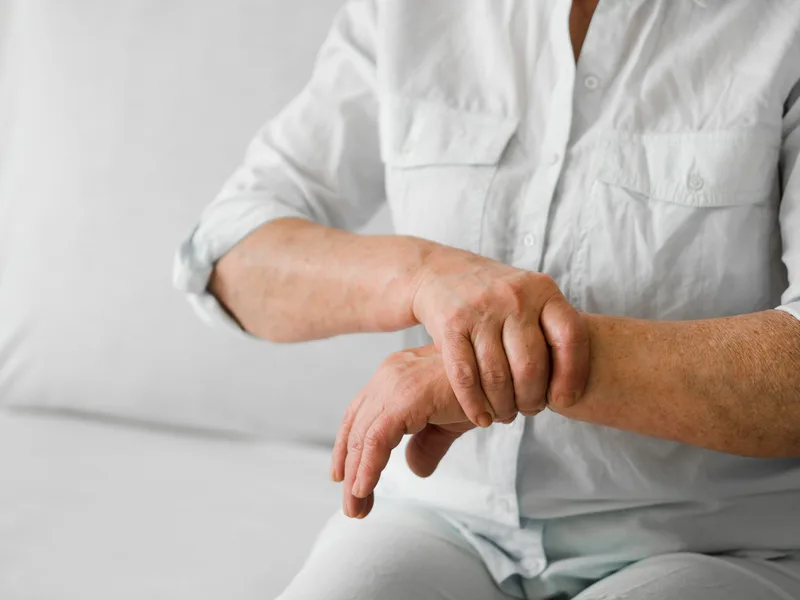 Chiropractic care for carpal tunnel syndrome at Carroll Chiropractic in Westminster