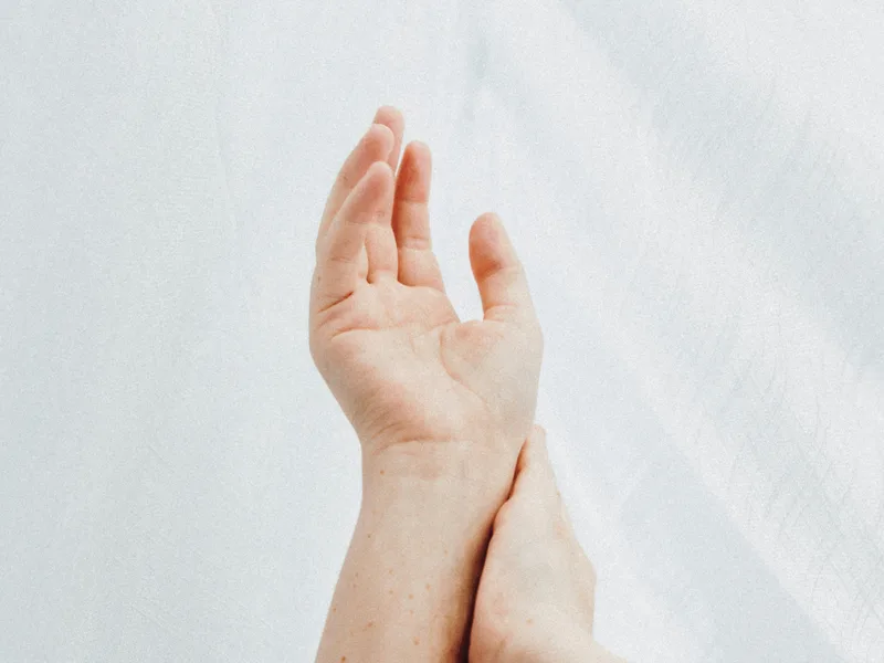 How Carroll Chiropractic treats neuropathy in Westminster