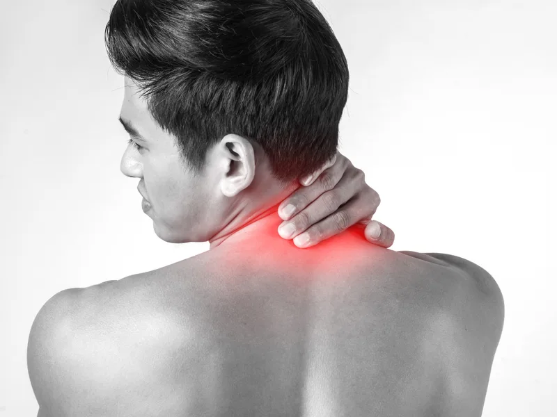 Carroll Chiropractic treating pinched nerve in Westminster