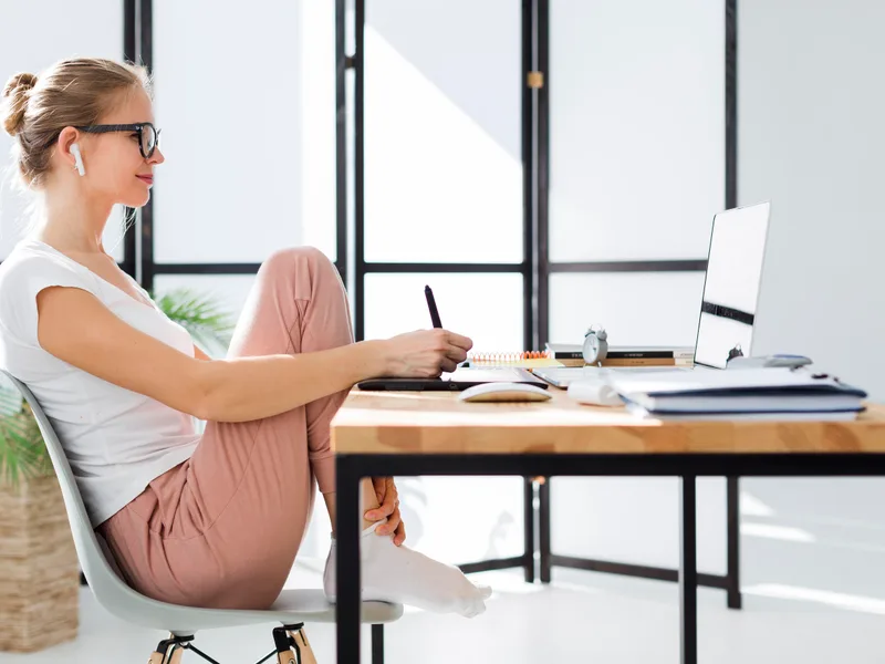 Carroll Chiropractic treating poor posture in Westminster