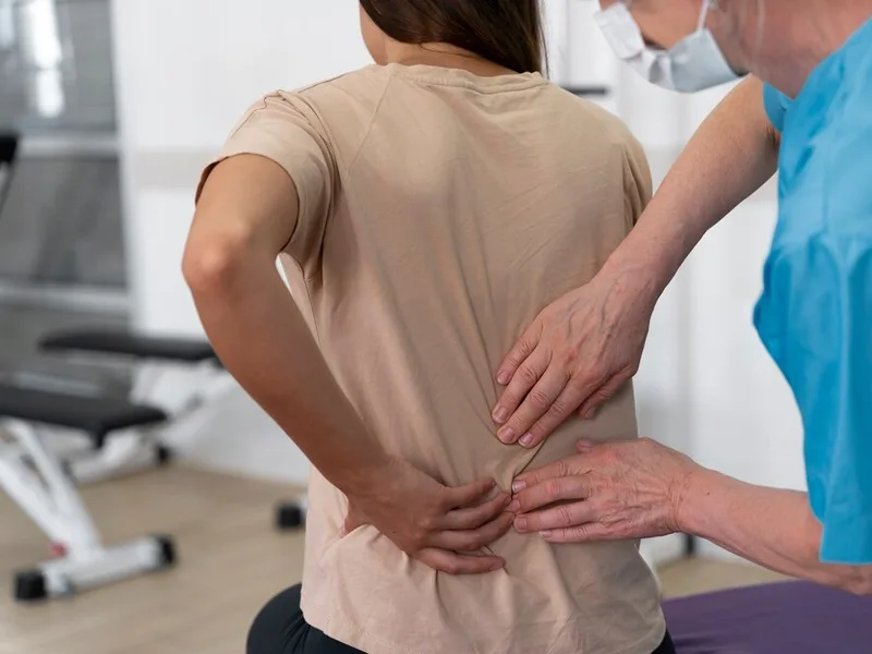 How Carroll Chiropractic treats sciatica in Westminster